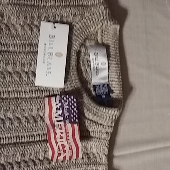 Men's Bill Blass sweatersweater - Picture 3 of 3